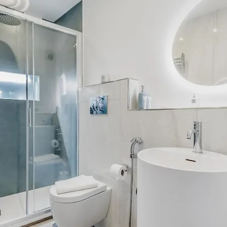 Apartment Bbhome Design Over Trastevere District