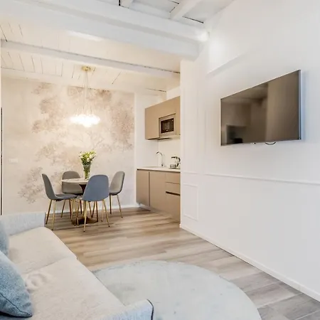Apartment Bbhome Design Over Trastevere District